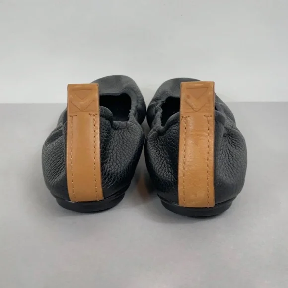Mercedes Castillo Womens Leather Ballet Flats in Black - Picture 3 of 7
